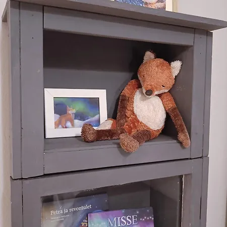 Nyaraló Red Wooden House In *