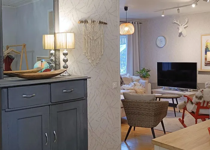 Дом отдыха Red Wooden House In Рованиеми